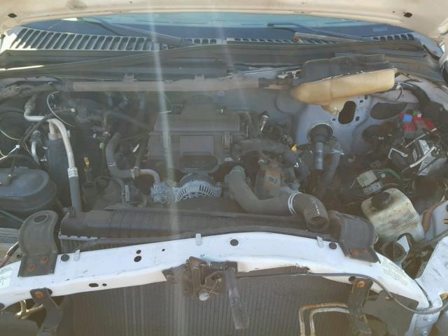 1FDNF20505EB83689 - 2005 FORD F250 SUPER WHITE photo 7