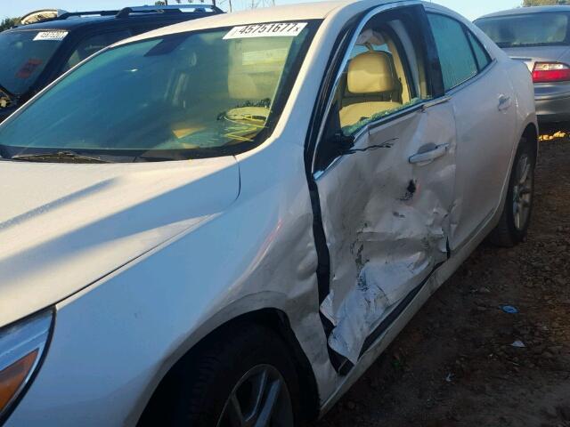 1G11D5RR7DF114063 - 2013 CHEVROLET MALIBU 1LT 白色 照片 9