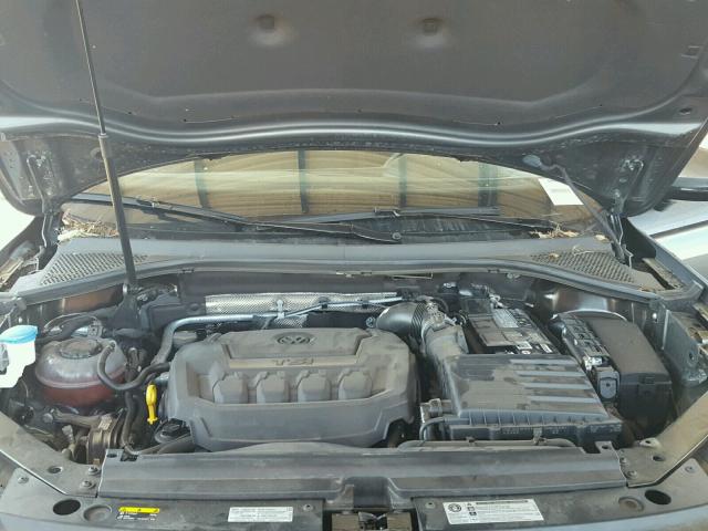 3VV3B7AX9JM079907 - 2018 VOLKSWAGEN TIGUAN SE GRAY photo 7