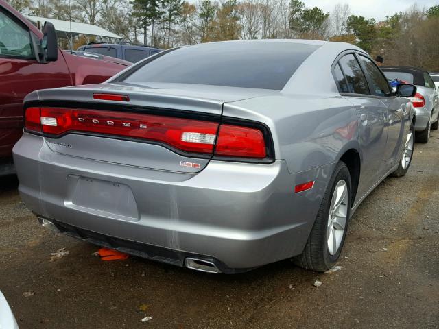 2C3CDXBG0EH375009 - 2014 DODGE CHARGER SE GRAY photo 4