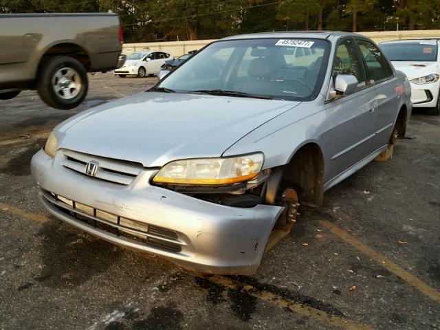 1HGCG16512A061888 - 2002 HONDA ACCORD EX SILVER photo 2