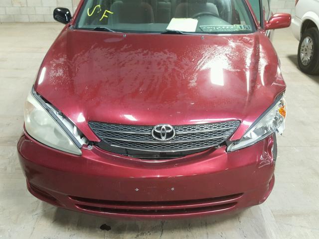 4T1BF32K03U040580 - 2003 TOYOTA CAMRY LE 栗色 照片 7
