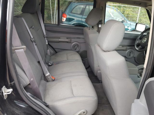 1J8HG48PX7C686363 - 2007 JEEP COMMANDER BLACK photo 6