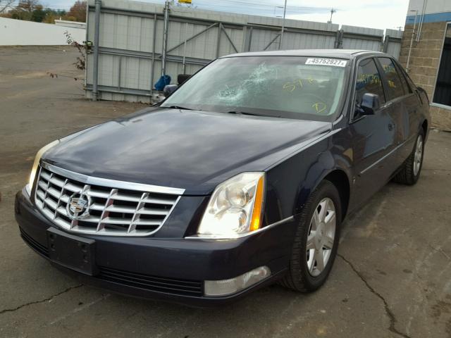 1G6KD57Y67U189328 - 2007 CADILLAC DTS BLUE photo 2