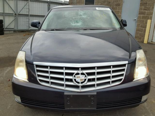 1G6KD57Y67U189328 - 2007 CADILLAC DTS BLUE photo 9