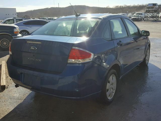 1FAHP34N18W236712 - 2008 FORD FOCUS BLUE photo 4