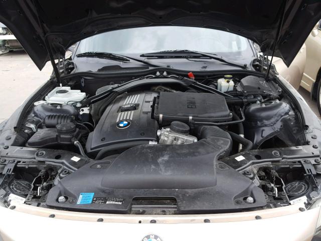 WBALM7C50BE382860 - 2011 BMW Z4 SDRIVE3 BEIGE photo 7