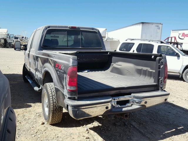 1FTNW21P44EB10635 - 2004 FORD F250 SUPER GRAY photo 3