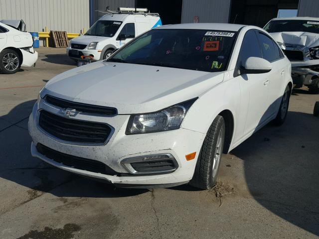 1G1PC5SB3F7132471 - 2015 CHEVROLET CRUZE LT WHITE photo 2