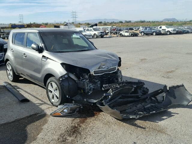 KNDJN2A2XF7221137 - 2015 KIA SOUL SILVER photo 1