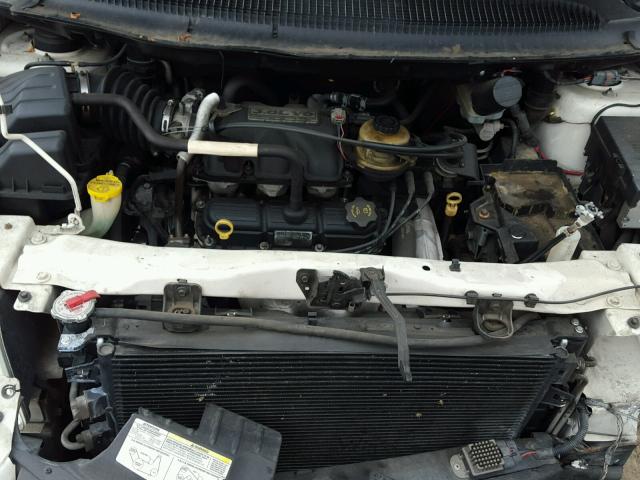 2D4GP44L05R274689 - 2005 DODGE GRAND CARA WHITE photo 7