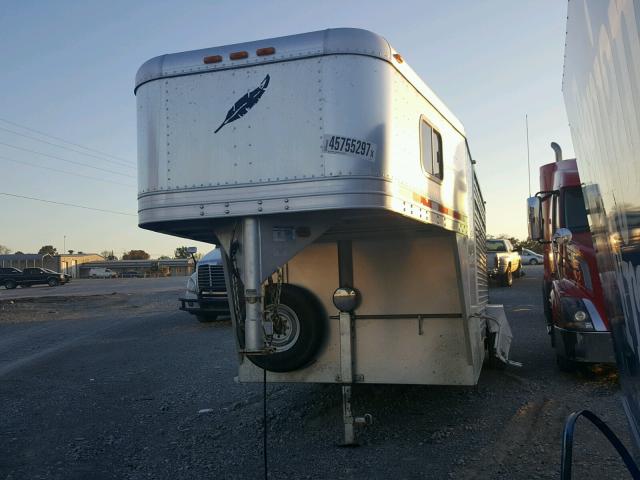 4FGL01622XD022462 - 1999 FEATHERLITE MFG INC TRAILER WHITE photo 2