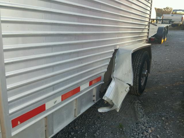 4FGL01622XD022462 - 1999 FEATHERLITE MFG INC TRAILER WHITE photo 9