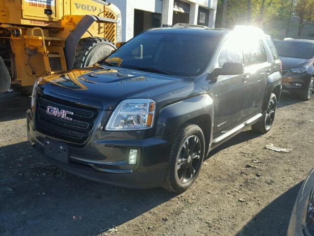 2GKFLPE35H6116346 - 2017 GMC TERRAIN SL GRAY photo 2