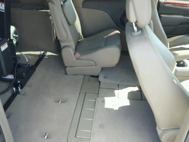 2C4RC1CG1DR733957 - 2013 CHRYSLER TOWN & COU Qızıl foto 6