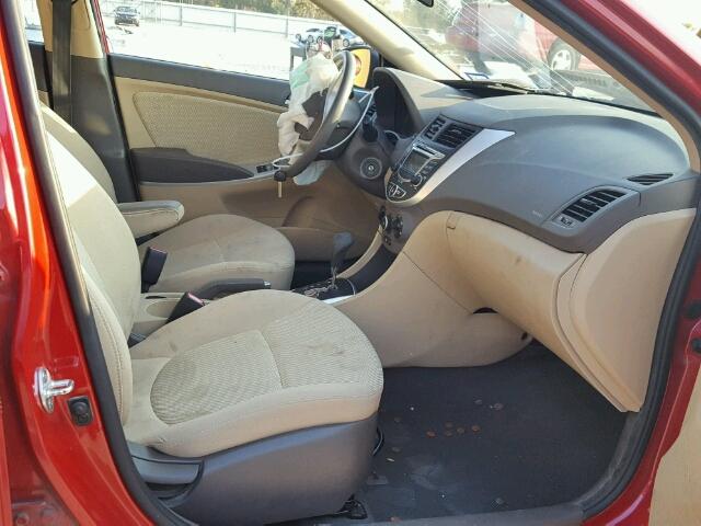 KMHCT4AEXDU296029 - 2013 HYUNDAI ACCENT GLS RED photo 5