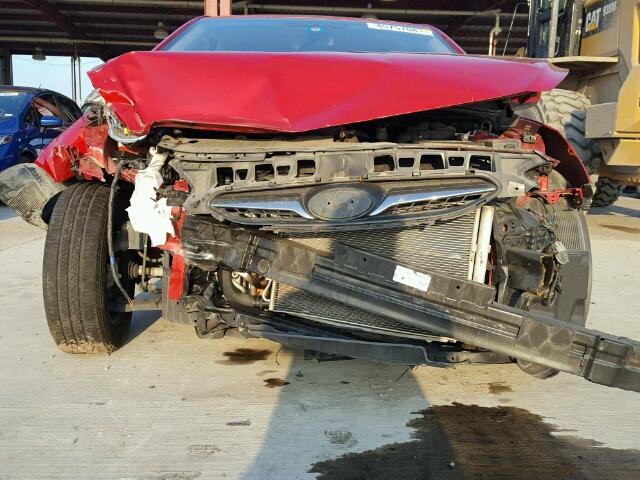 KMHCT4AEXDU296029 - 2013 HYUNDAI ACCENT GLS RED photo 9