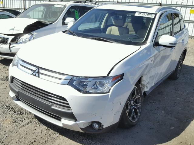 JA4JZ4AX5FZ011569 - 2015 MITSUBISHI OUTLANDER WHITE photo 2