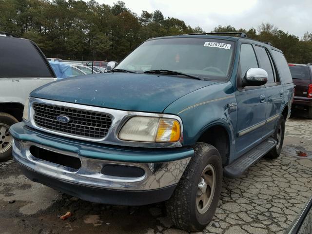 1FMRU18W7WLB29754 - 1998 FORD EXPEDITION GREEN photo 2