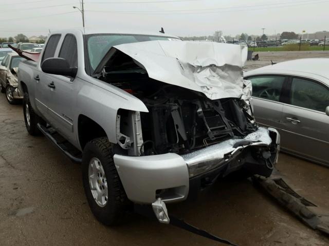 3GCPKSE38BG318857 - 2011 CHEVROLET SILVERADO SILVER photo 1