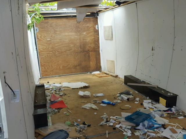 40LWB26239P154239 - 2009 UTILITY TRAILER BLACK photo 5