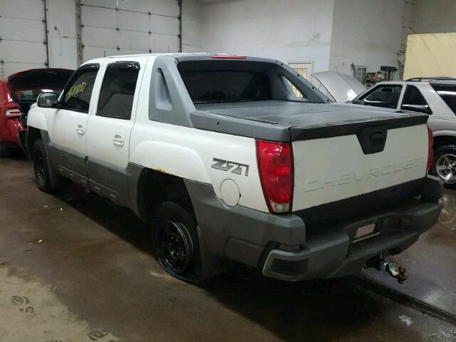 3GNEK13TX2G282343 - 2002 CHEVROLET AVALANCHE WHITE photo 3