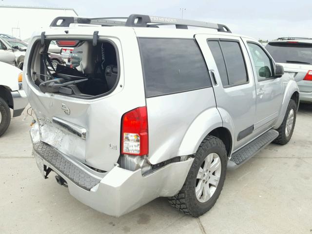 5N1AR18W65C709266 - 2005 NISSAN PATHFINDER SILVER photo 4