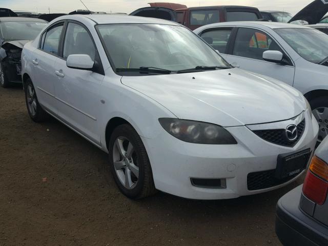 JM1BK12G181812416 - 2008 MAZDA 3 WHITE photo 1