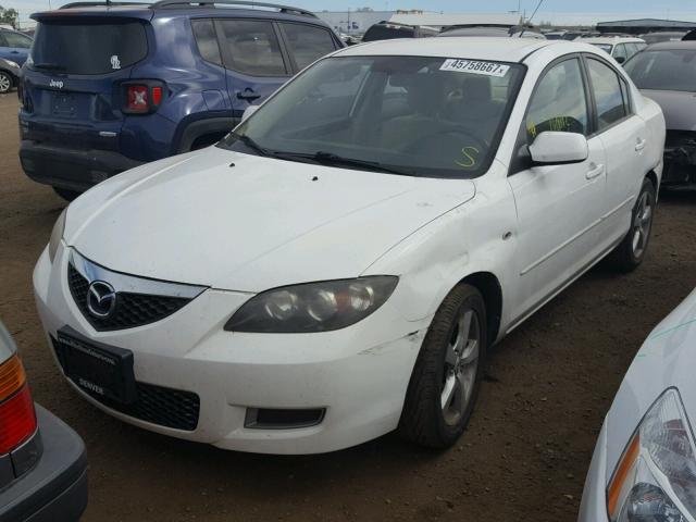 JM1BK12G181812416 - 2008 MAZDA 3 WHITE photo 2