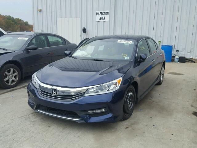 1HGCR2F51HA038295 - 2017 HONDA ACCORD SPO BLUE photo 2