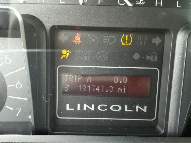 5LMFU28598LJ18979 - 2008 LINCOLN NAVIGATOR Brązowy zdjęcie 8