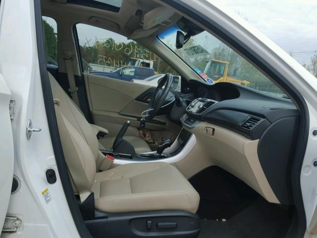 1HGCR2F8XDA118568 - 2013 HONDA ACCORD EXL WHITE photo 5