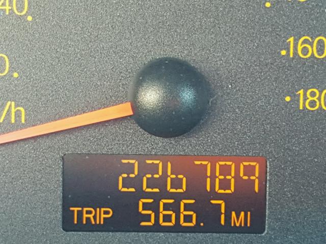 1G8AG52F43Z120151 - 2003 SATURN ION LEVEL SILVER photo 8