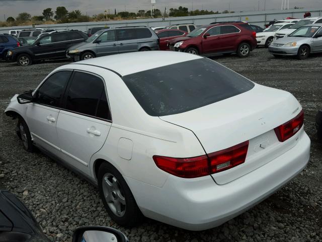 1HGCM56405A104810 - 2005 HONDA ACCORD WHITE photo 3