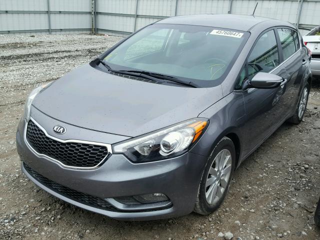 KNAFX5A89F5311619 - 2015 KIA FORTE EX GRAY photo 2