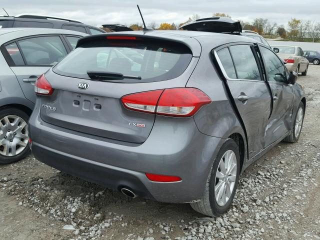 KNAFX5A89F5311619 - 2015 KIA FORTE EX GRAY photo 4