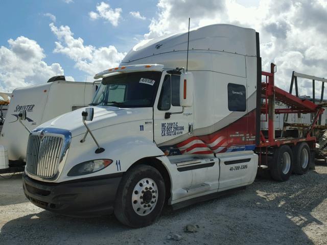 3HSDHSJR6BN387982 - 2011 INTERNATIONAL PROSTAR 白色 照片 2