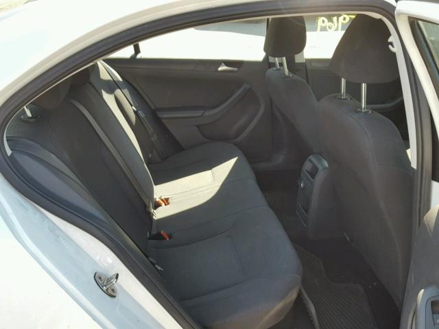 3VW1K7AJ3FM286072 - 2015 VOLKSWAGEN JETTA BASE WHITE photo 6