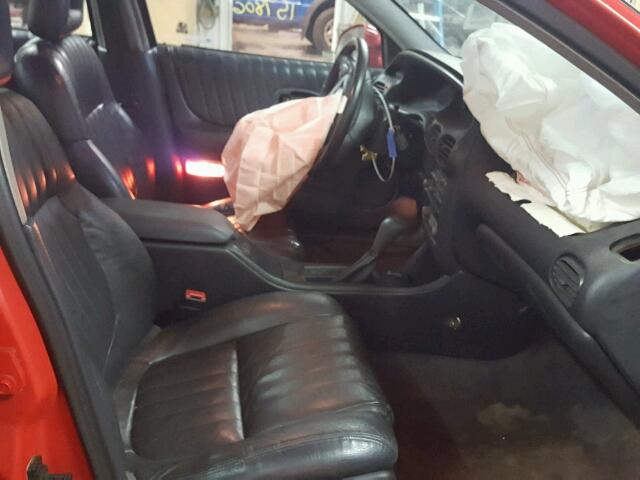 1G2WP5213WF337118 - 1998 PONTIAC GRAND PRIX 红色 照片 5