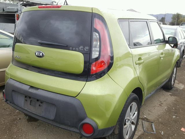 KNDJN2A27E7715034 - 2014 KIA SOUL GREEN photo 4