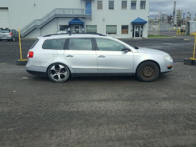 WVWLK93C77E003623 - 2007 VOLKSWAGEN PASSAT 2.0 SILVER photo 9