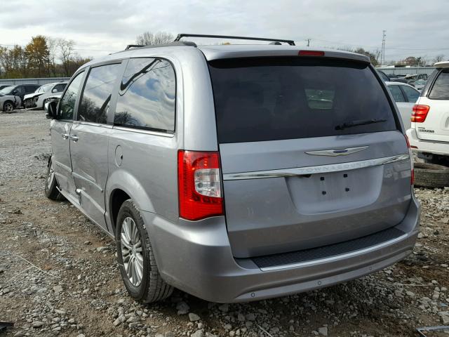 2C4RC1CG5GR306687 - 2016 CHRYSLER TOWN & COU GRAY photo 3