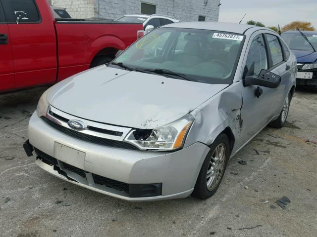 1FAHP35N39W138166 - 2009 FORD FOCUS SE SILVER photo 2