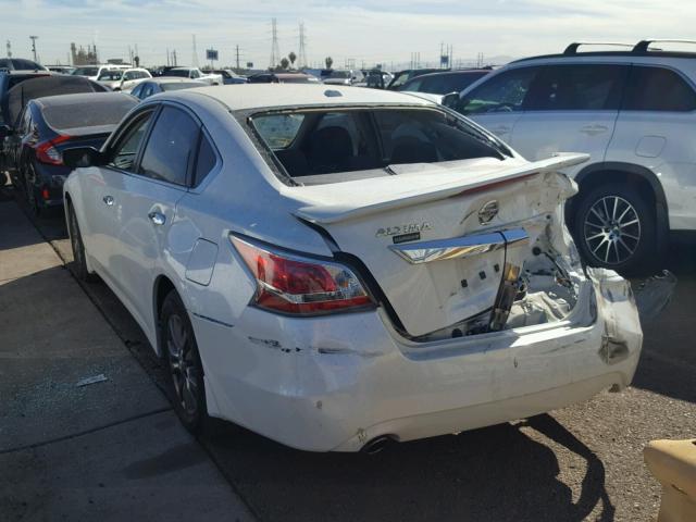 1N4AL3AP0FC469076 - 2015 NISSAN ALTIMA 2.5 WHITE photo 3