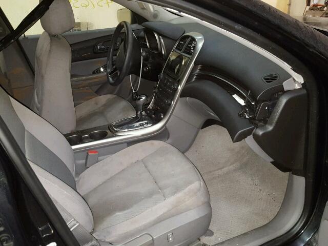 1G11B5SA2DF328291 - 2013 CHEVROLET MALIBU LS 灰色 照片 5