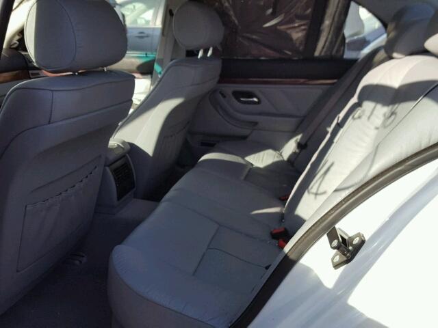 WBADM6340YGU17688 - 2000 BMW 528 I AUTO WHITE photo 6