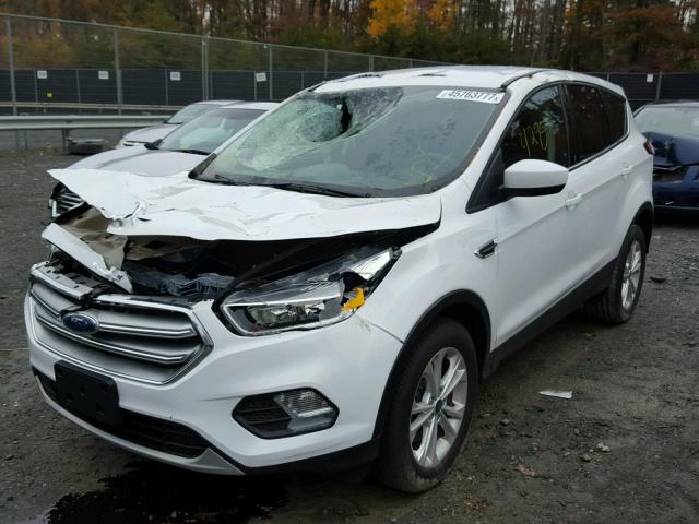 1FMCU9G90HUB96970 - 2017 FORD ESCAPE SE WHITE photo 2