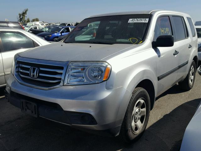 5FNYF3H28CB026957 - 2012 HONDA PILOT LX SILVER photo 2