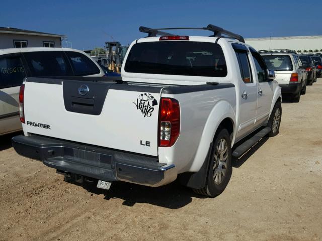 1N6AD0ER7AC412431 - 2010 NISSAN FRONTIER C WHITE photo 4