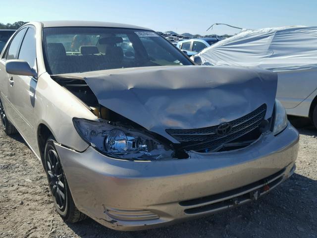 JTDBE32K030169918 - 2003 TOYOTA CAMRY LE GOLD photo 9